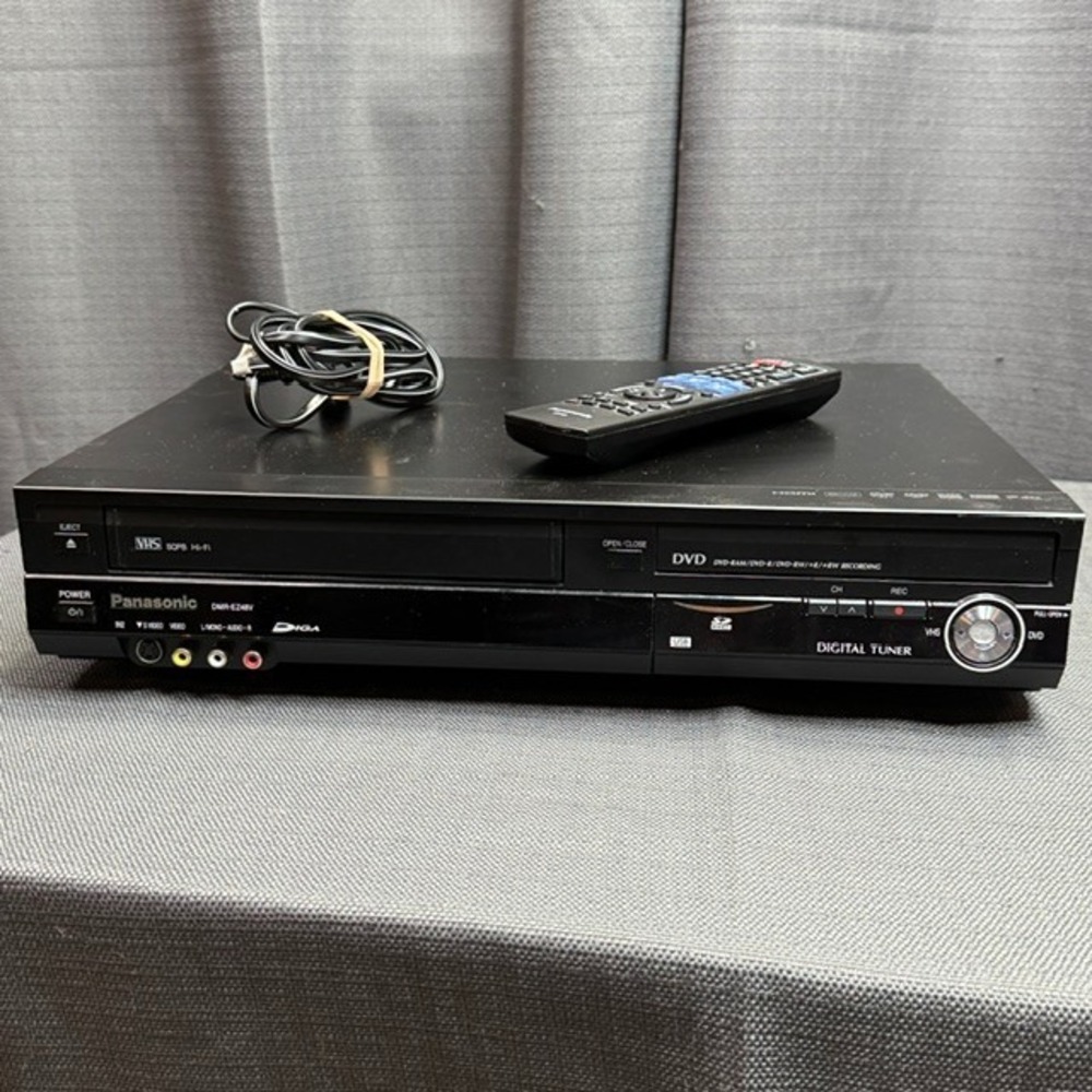 Panasonic DMR-EZ485V DVD VCR Combo Recorder VHS DVD to VHS W/ Remote TESTED